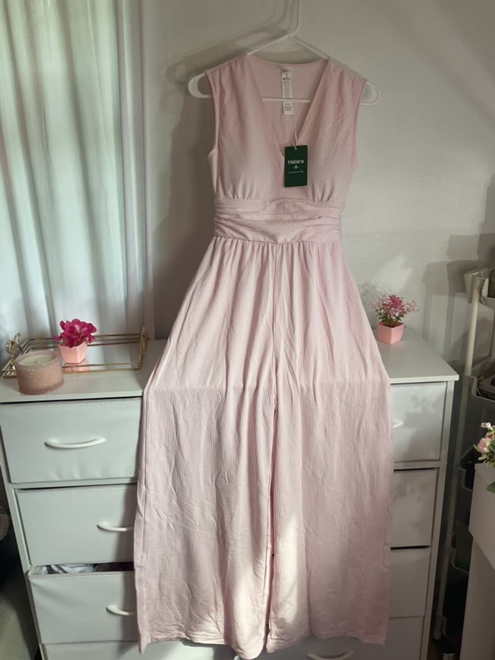 HALARA Light Pink Sleeveless V-Neck Maxi Jumpsuit Dress